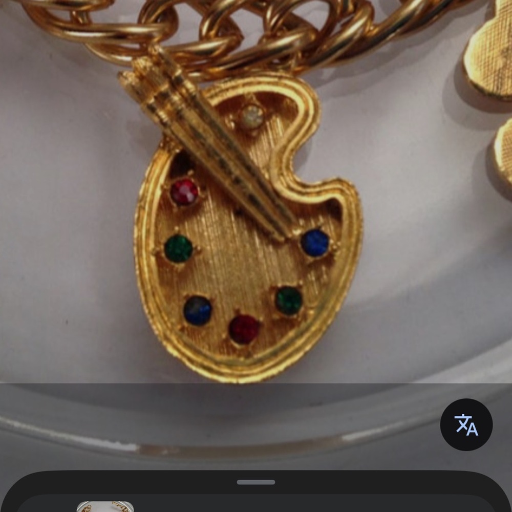 Vintage 60’s Gold Chain Bracelet with a dash of old and new! - Picture 3 of 6